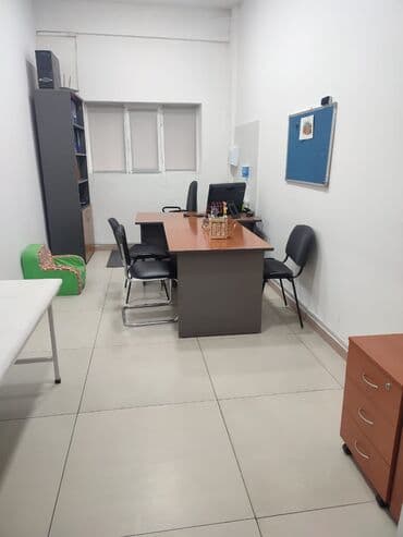 Продаю Офис 147 м², С мебелью, 1 этаж